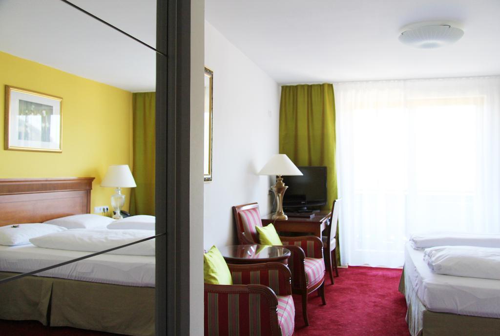Hotel Alpenkrone Filzmoos Room photo